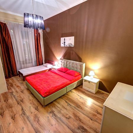 Apartment Saksahanskoho St, 78А Κίεβο Εξωτερικό φωτογραφία
